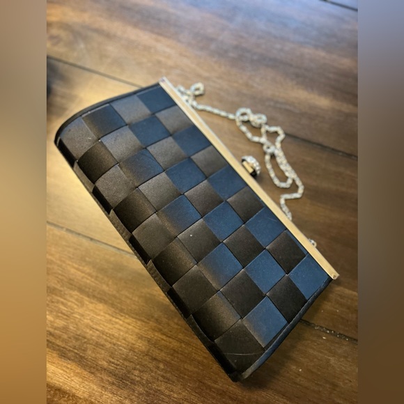 Unbranded Handbags - Pretty Classy Vintage Clutch